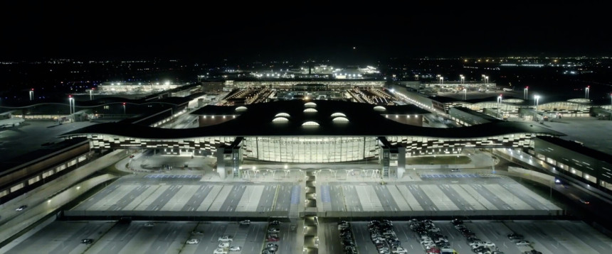 En Santiago de Chile, principal terminal aérea proyecta tercera pista y dos nuevas terminales